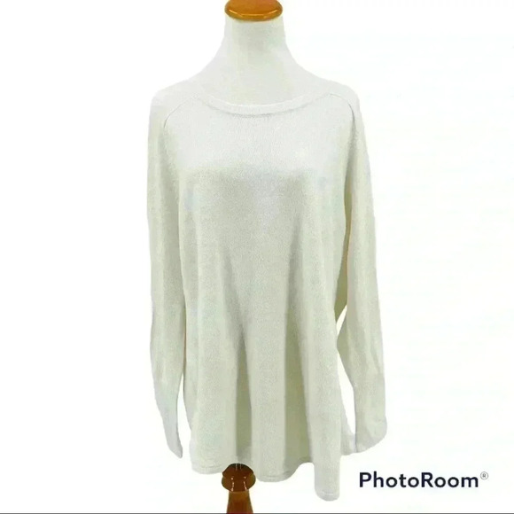 BNWT Apt. 9 Cream Sweater with Silver Threads - Picture 1 of 9